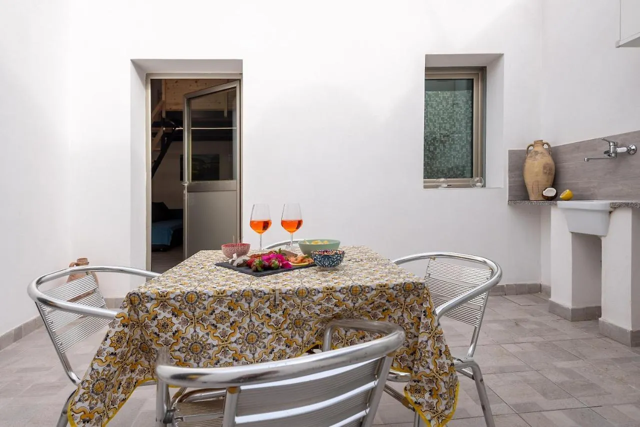 Holiday home Casa Vacanza Francesca Menfi